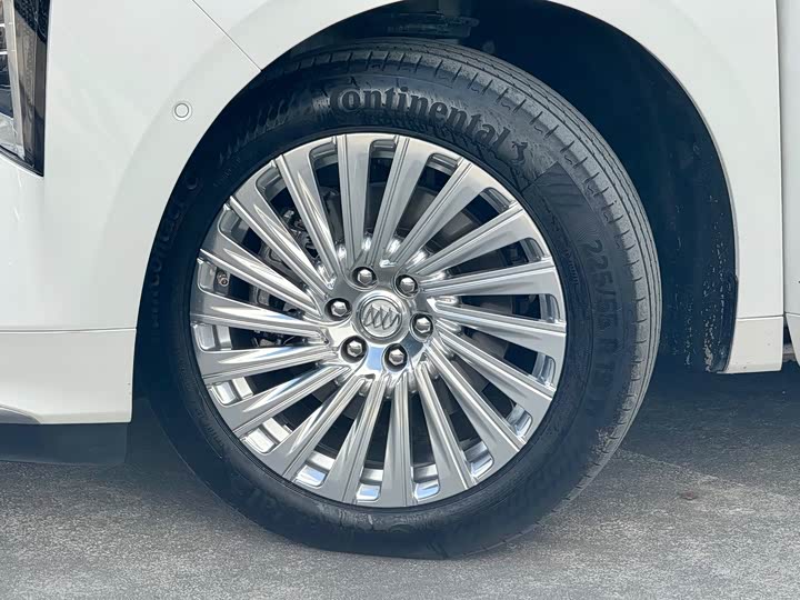 Фото 8 - Buick GL8 Century