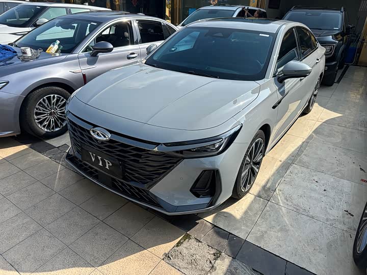 Фото 1 - Chery Arrizo 8