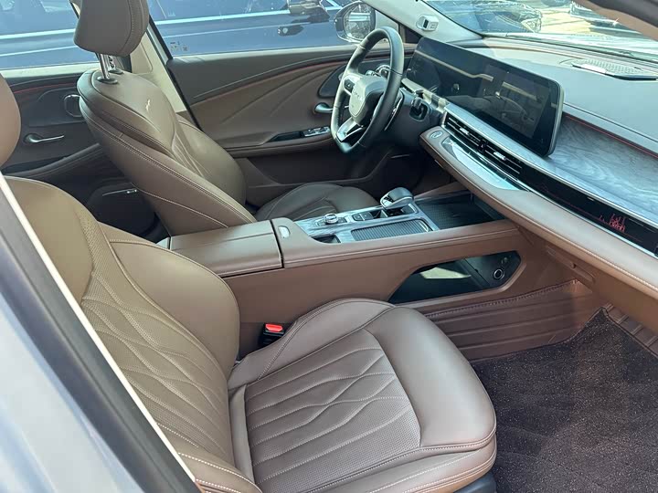 Фото 9 - Chery Arrizo 8