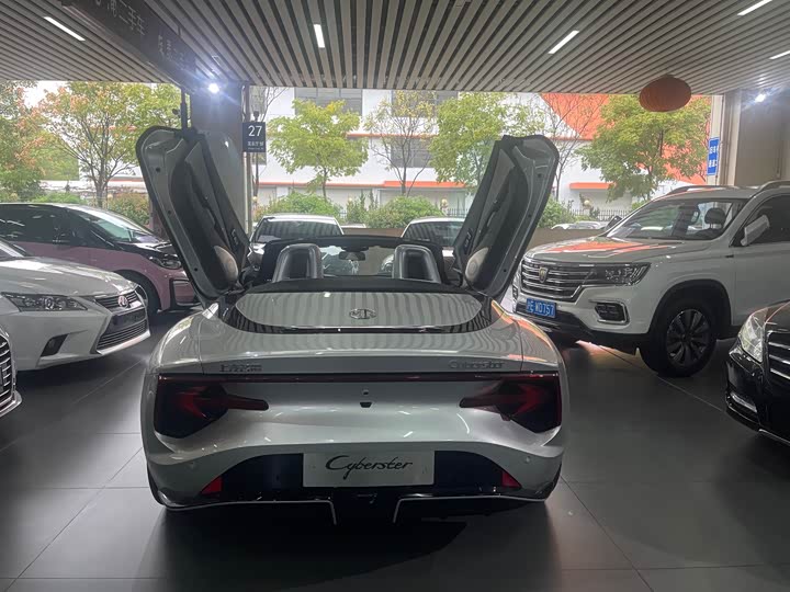 Фото 4 - MG Motor Cyberster