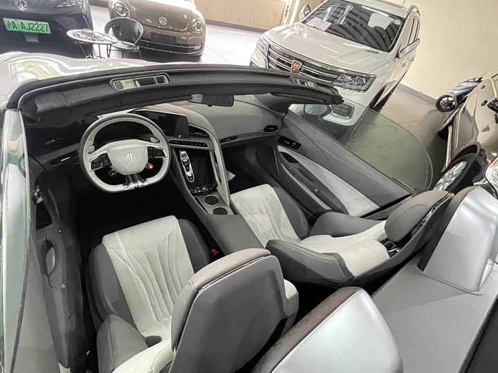 Фото 9 - MG Motor Cyberster