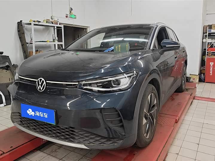 Photo 1 - Volkswagen ID.4 Crozz