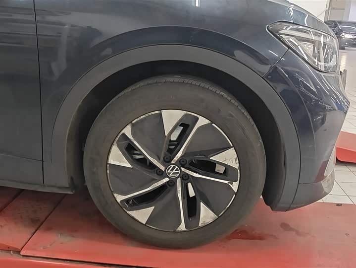 Photo 6 - Volkswagen ID.4 Crozz