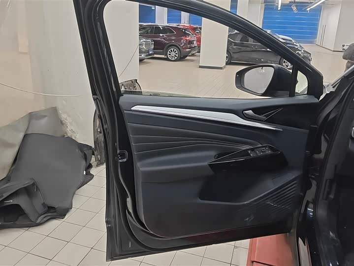 Photo 7 - Volkswagen ID.4 Crozz