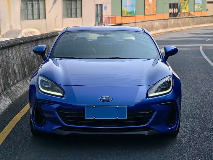 Фото 2 - Subaru BRZ