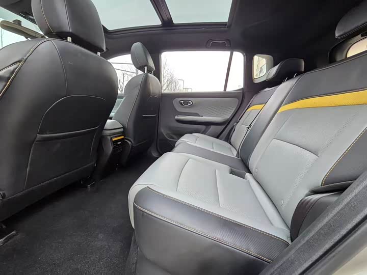 Фото 6 - GAC Aion Y