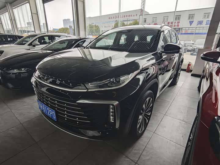 Фото 1 - Exeed TXL