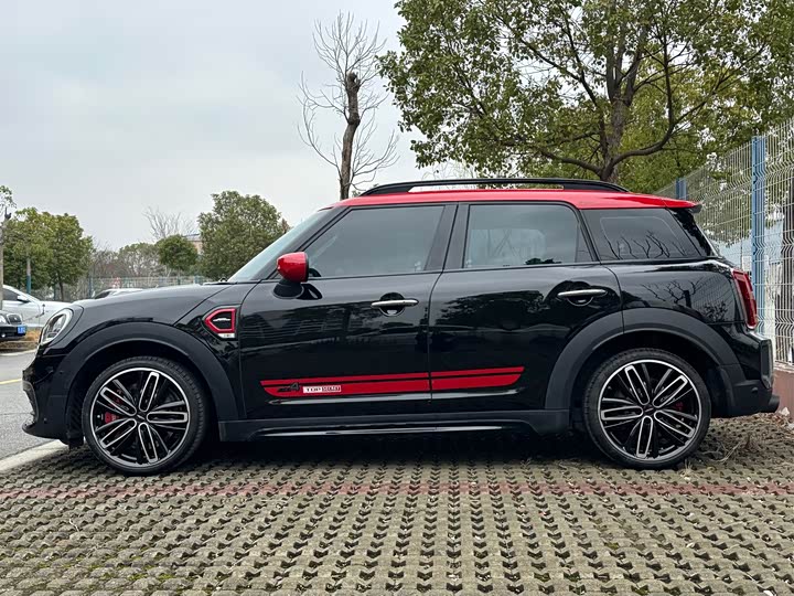 Фото 4 - Mini Countryman JCW
