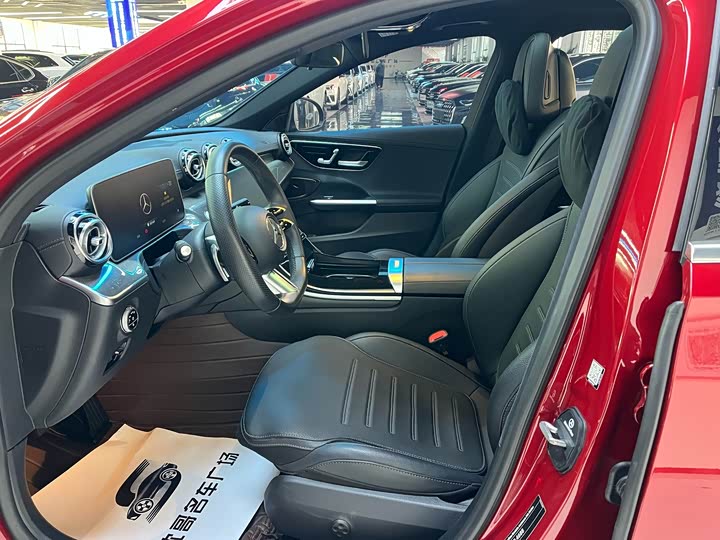 Фото 4 - Mercedes-Benz C-Class