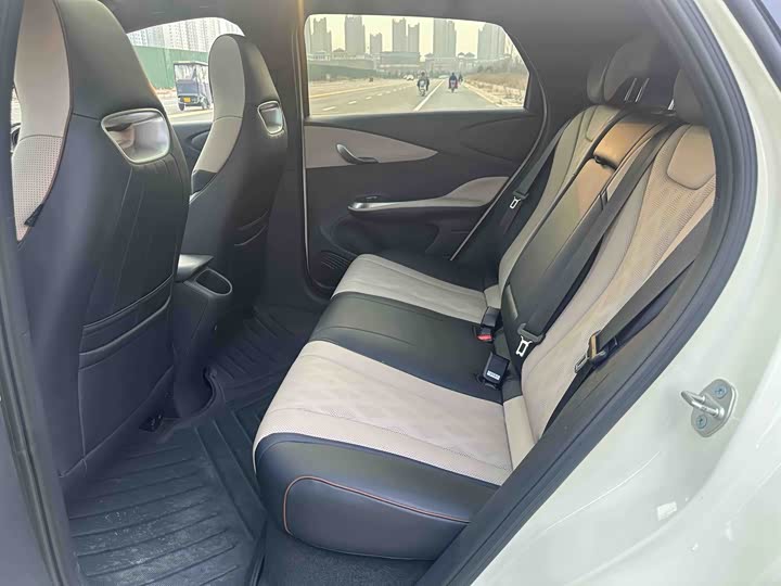 Фото 9 - BYD Dolphin