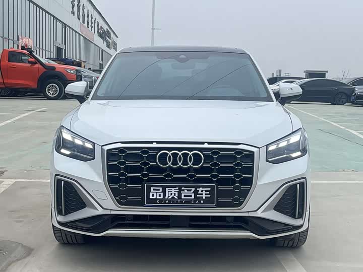 Фото 3 - Audi Q2L