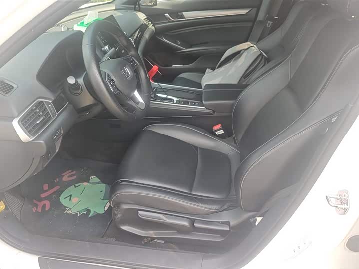 Фото 9 - Honda Inspire