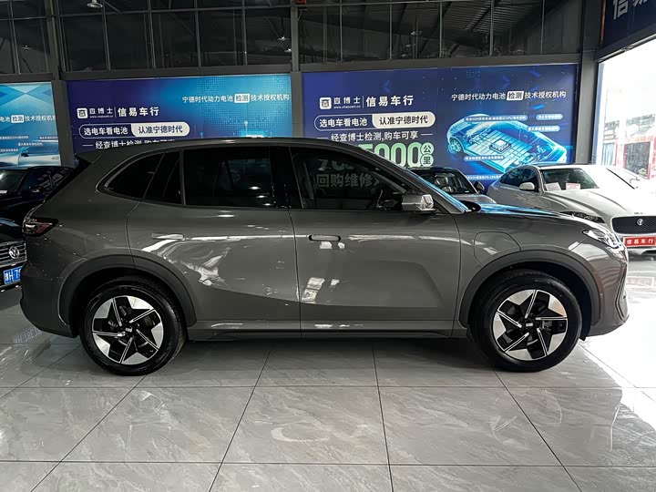 Фото 4 - Geely Galaxy E5