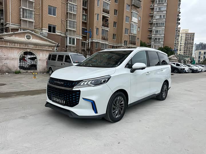 Фото 1 - Maxus Mifa 5