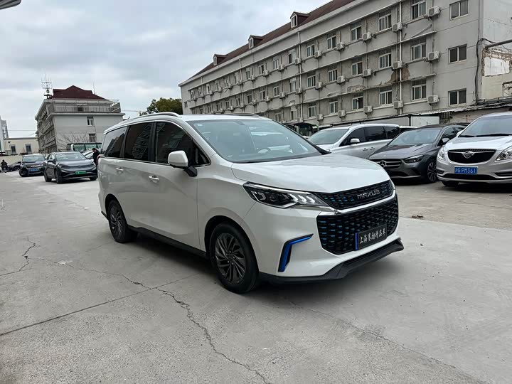 Фото 3 - Maxus Mifa 5