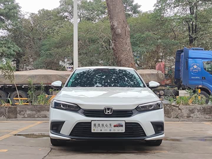 Фото 3 - Honda Civic