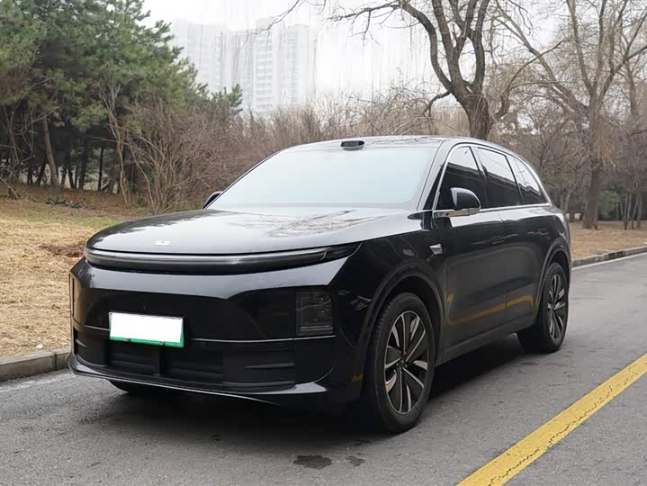 Фото 1 - LiXiang L6