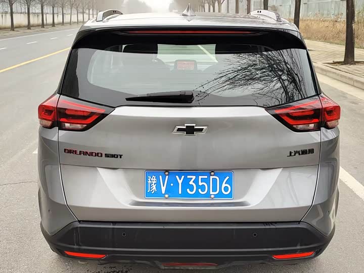 Photo 4 - Chevrolet Orlando