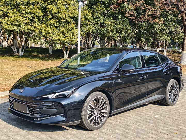 Фото 1 - MG Motor 7