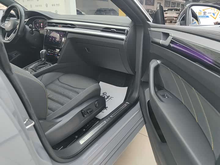 Фото 8 - Volkswagen CC