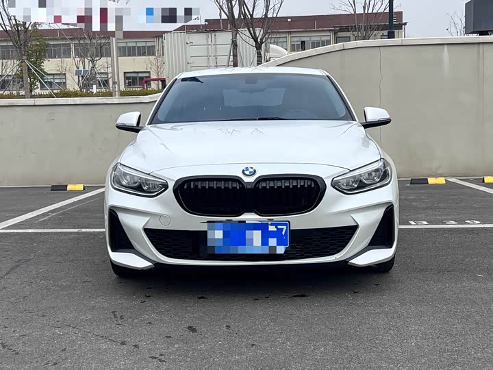 Фото 3 - BMW 1 Series