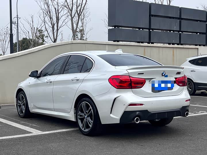 Фото 9 - BMW 1 Series