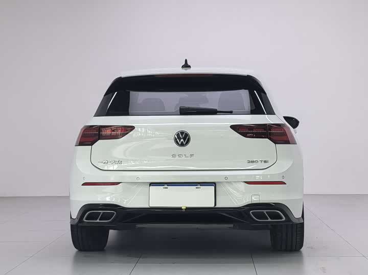 Фото 5 - Volkswagen Golf