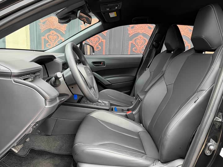 Фото 4 - Toyota Corolla Cross