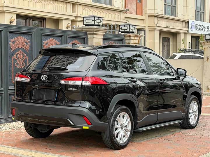 Фото 7 - Toyota Corolla Cross