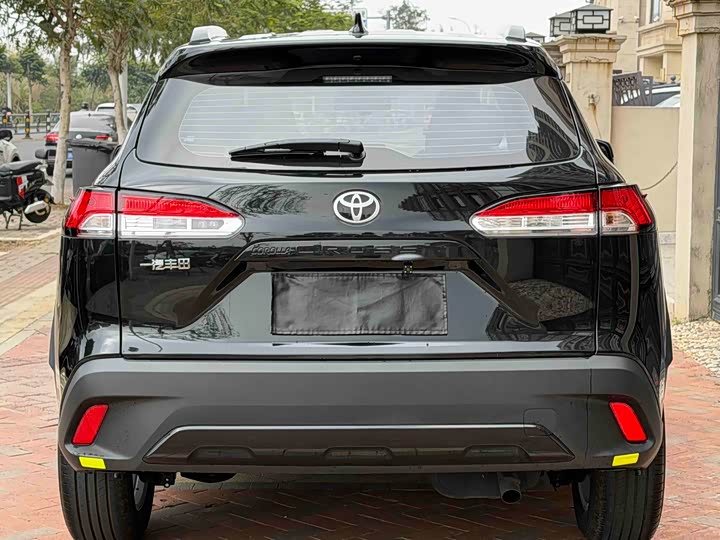 Фото 8 - Toyota Corolla Cross