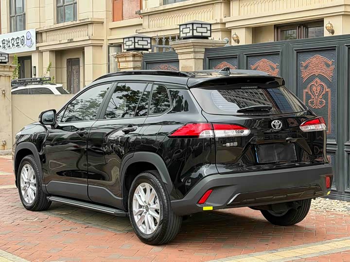 Фото 9 - Toyota Corolla Cross