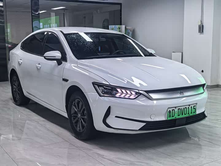 Фото 3 - BYD Qin Plus