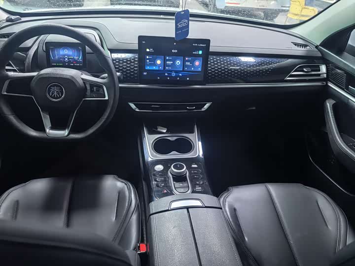 Фото 4 - BYD Qin Plus