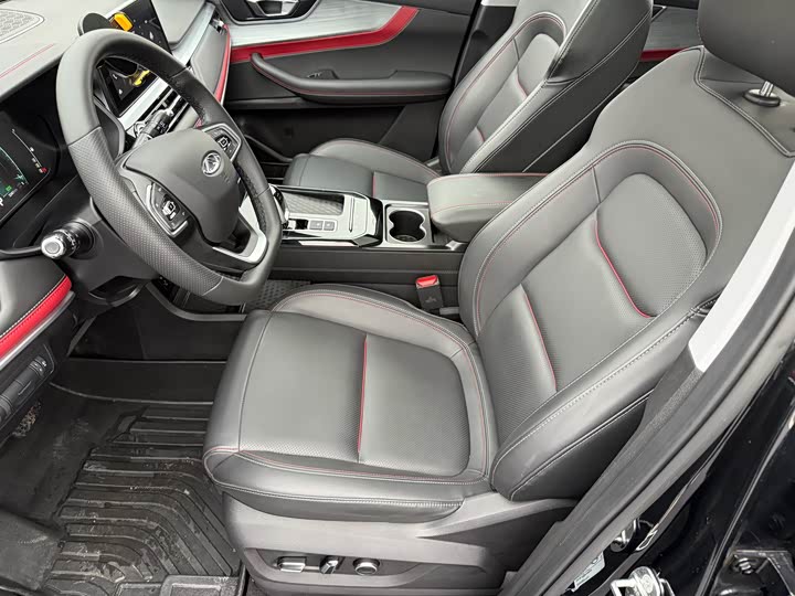 Фото 8 - Chery Tiggo 7