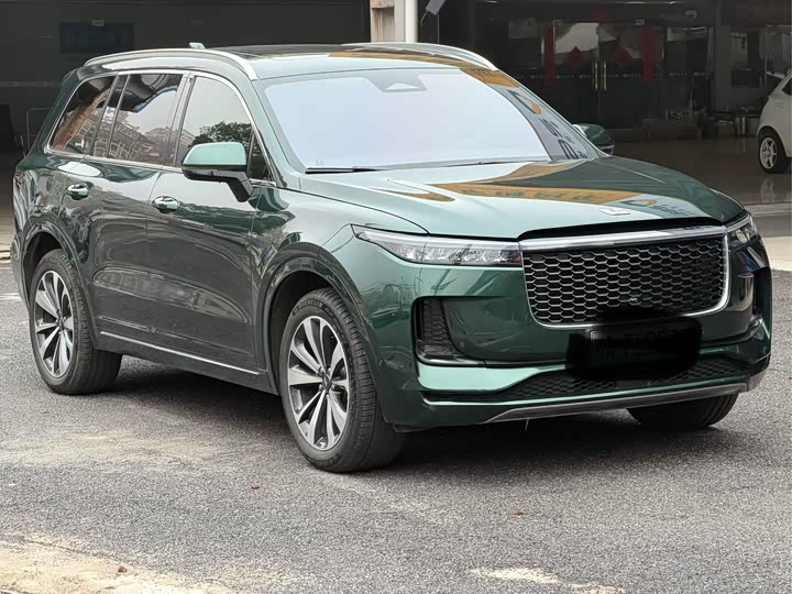 Фото 3 - LiXiang One