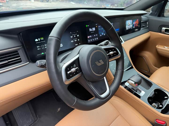 Фото 8 - LiXiang One