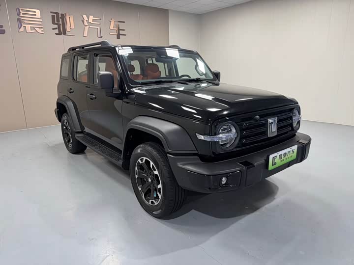 Фото 3 - Tank 300 Hybrid