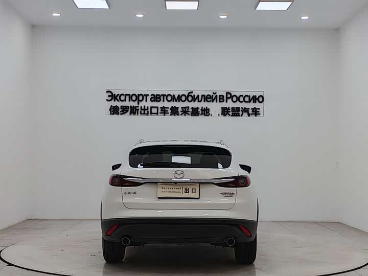 Фото 4 - Mazda CX-4