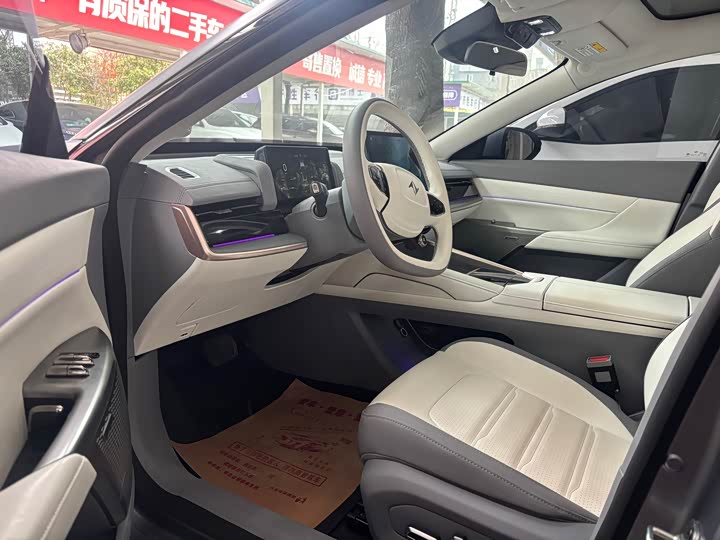 Фото 2 - Dongfeng Yipai eπ 007