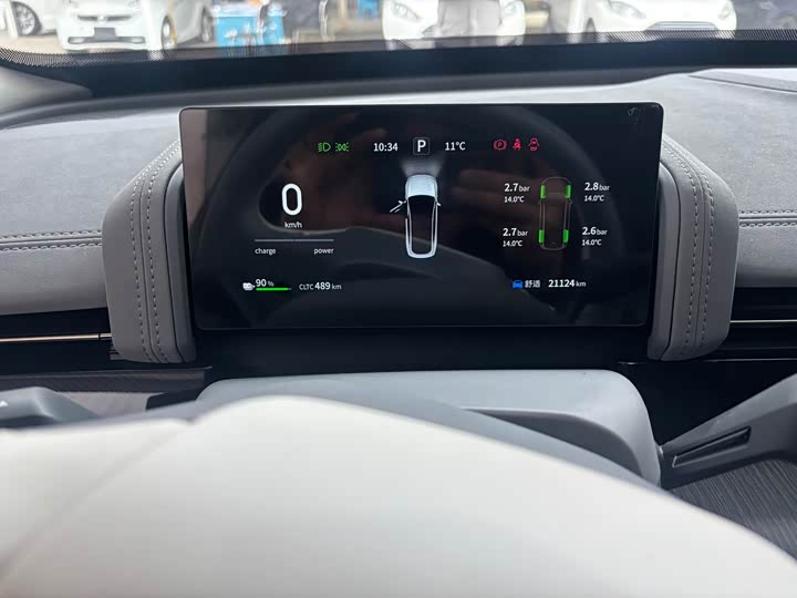 Фото 4 - Dongfeng Yipai eπ 007