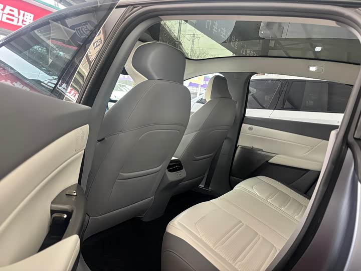 Фото 6 - Dongfeng Yipai eπ 007