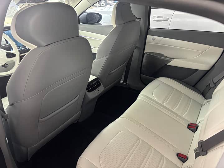 Фото 7 - Dongfeng Yipai eπ 007