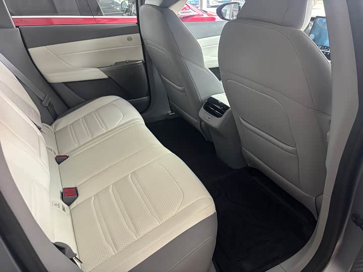 Фото 9 - Dongfeng Yipai eπ 007