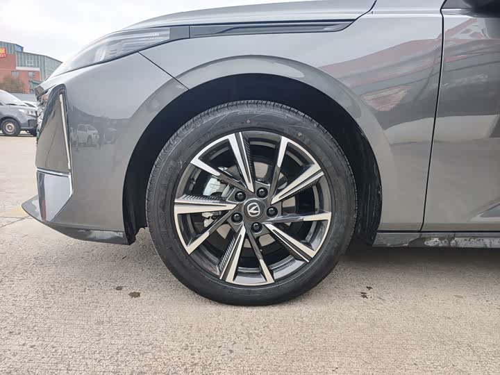 Фото 6 - Changan Eado Plus