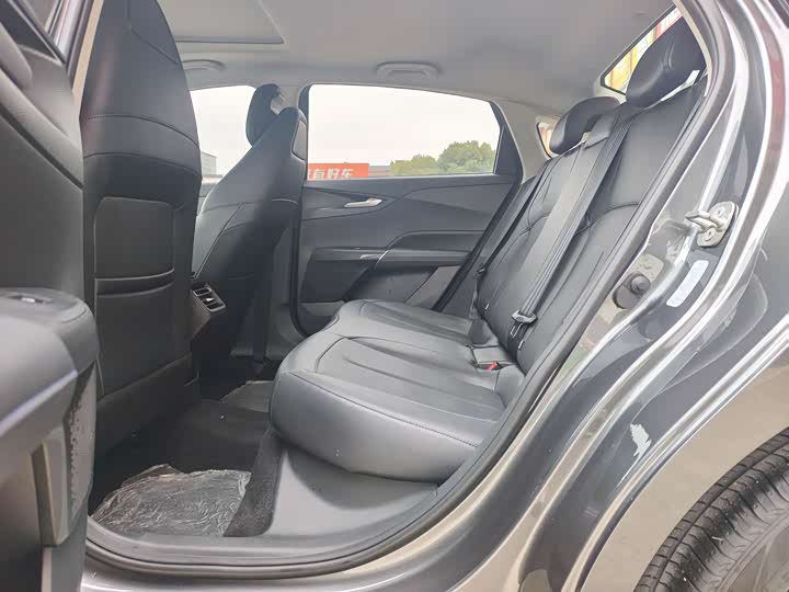 Фото 7 - Changan Eado Plus