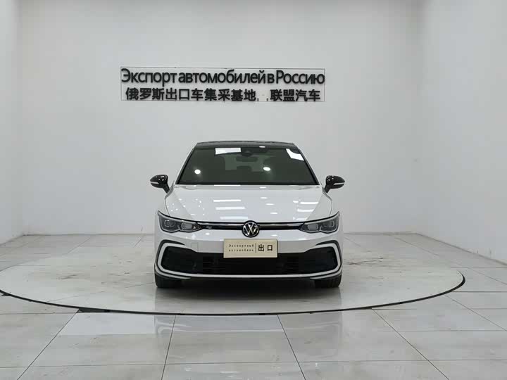 Фото 2 - Volkswagen Golf