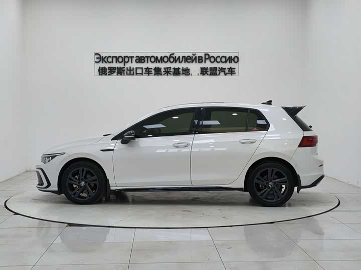 Фото 5 - Volkswagen Golf