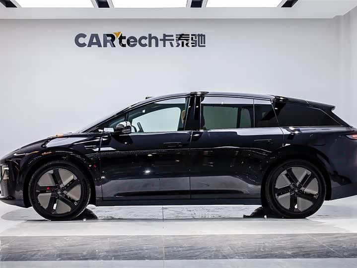 Фото 3 - LiXiang i6