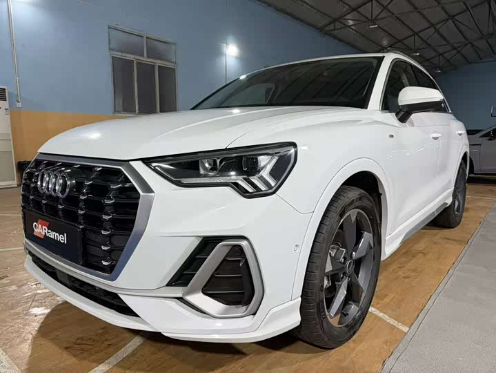 Фото 9 - Audi Q3