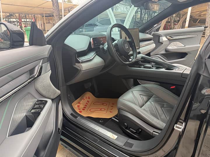 Фото 5 - Zeekr 001